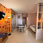 Estudio Aloha Playa Con Terraza, Lägenhet Benalmádena