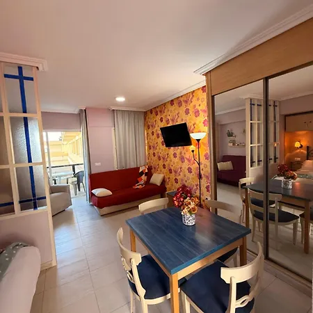 Estudio Aloha Playa Con Terraza, Apartamento *